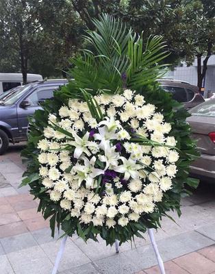 鮮花花圈