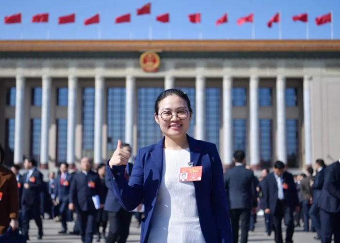 全國(guó)人大代表：建議農(nóng)村殯葬改革對(duì)火化率和公益性公墓建設(shè)進(jìn)行考核-成都祥和殯儀服務(wù)公司